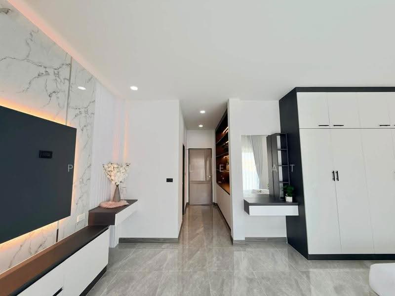 3 Bedroom Semi Detached House for Sale Siam Country Club, Chon Buri (Pattaya), Bang Lamung, Bang Lamung (Pattaya), Chon Buri (Pattaya), 3 Bedrooms, 250 sqm, Single Detached House For Sale, by PLC real estate, 500603261 - DDproperty.com