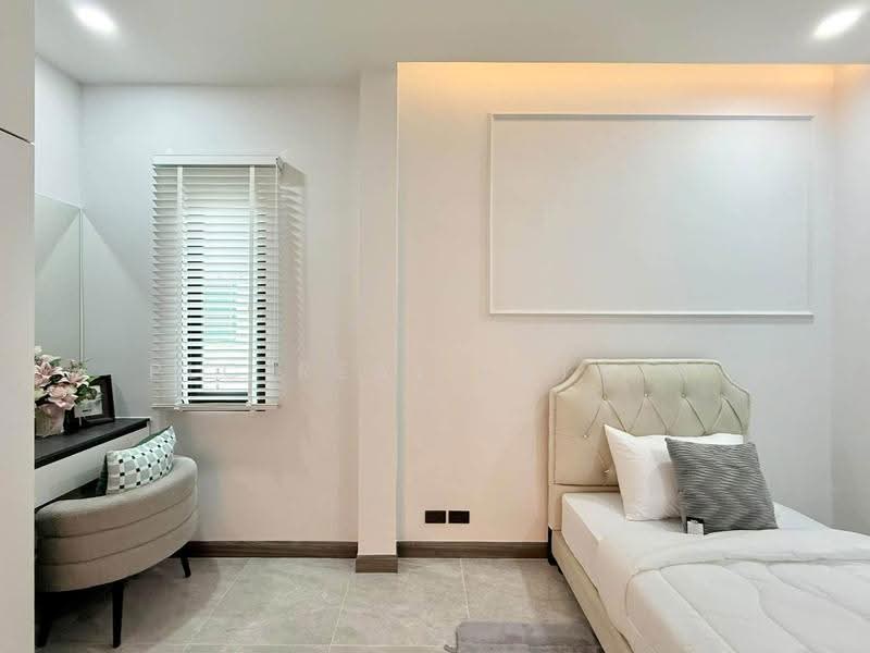 3 Bedroom Semi Detached House for Sale Siam Country Club, Chon Buri (Pattaya), Bang Lamung, Bang Lamung (Pattaya), Chon Buri (Pattaya), 3 Bedrooms, 250 sqm, Single Detached House For Sale, by PLC real estate, 500603261 - DDproperty.com