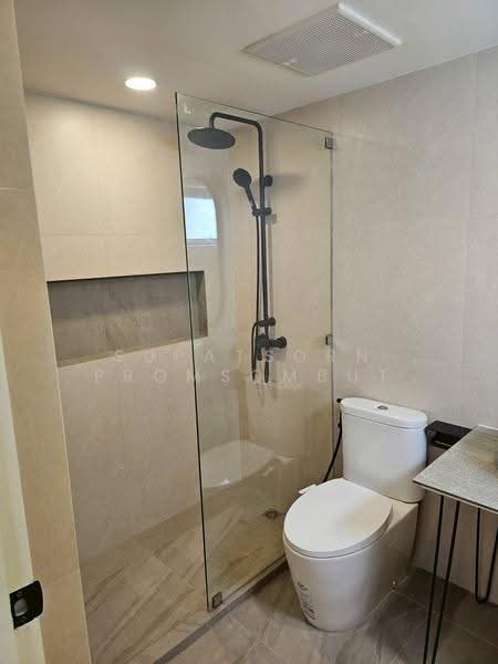Las Colinas, bangkok, Sukhumvit 21 Road, Khlongtoei Nua, Watthana, Bangkok, 3 Bedrooms, 200 sqm, Condo For Rent, by Supatsorn Promsombut, 500603262 - DDproperty.com