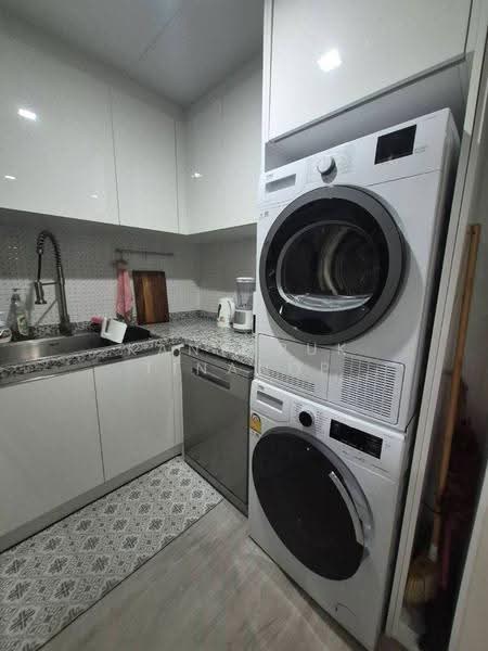 O2 Hip, bangkok, 1041 8 Soi Nai Loet, Lumphini, Pathum Wan, Bangkok, 2 Bedrooms, 100 sqm, Condo For Rent, by Kanyapuk Tinanop, 500603279 - DDproperty.com