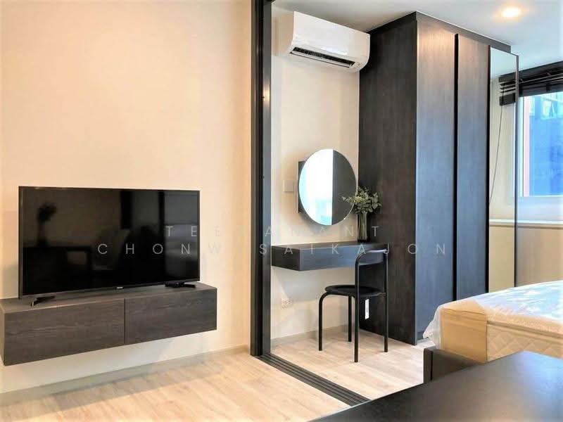 XT Huaikhwang, Bangkok, 244 Ratchadaphisek Road, Huai Khwang, Bangkok, 1 Bedroom, 28 sqm, Condo For Rent, by Teeranant Chonwisaikajon, 500603470 - DDproperty.com