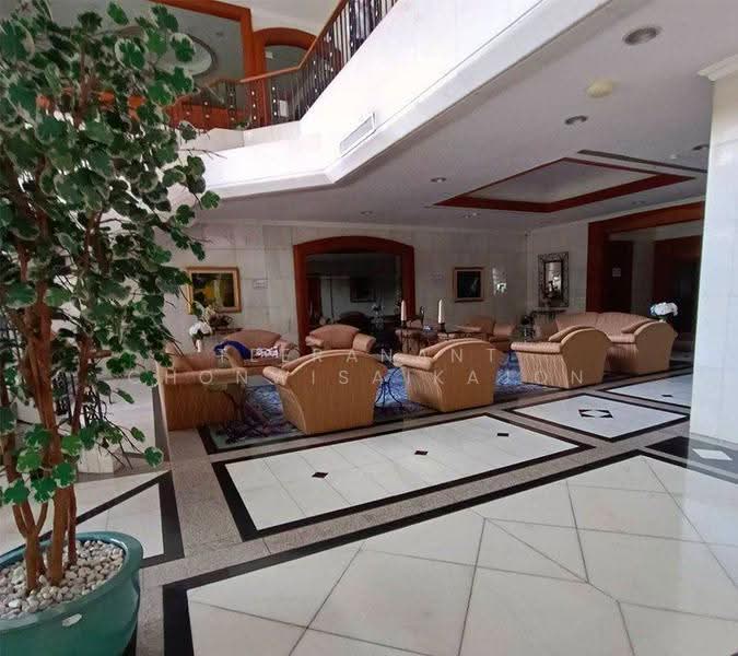 Lake Avenue Sukhumvit 16, Bangkok, Soi Sammitr Sukhumvit Road, Khlong Tan Nua, Watthana, Bangkok, 4 Bedrooms, 519 sqm, Condo For Sale, by Teeranant Chonwisaikajon, 500603478 - DDproperty.com