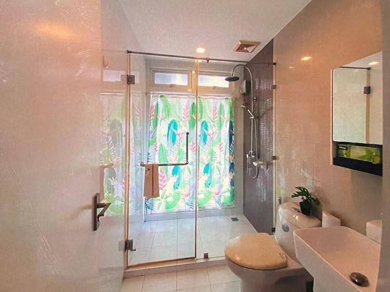 The Bloom Sukhumvit 71, Bangkok, Soi Sukhumvit 71, Phra Kanong Nua, Watthana, Bangkok, 1 Bedroom, 34 sqm, Condo For Rent, by Jettapat Jaroonpipatkun, 500603500 - DDproperty.com