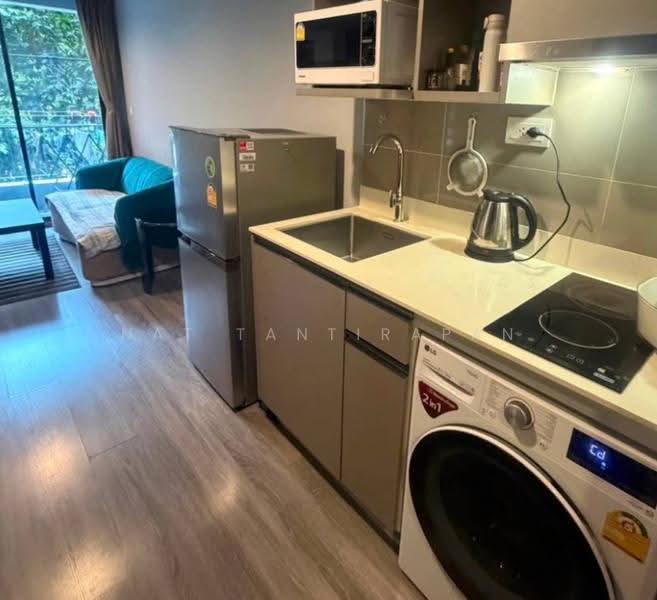 IDEO Mobi Sukhumvit 40 : ไอดีโอ โมบิ สุขุมวิท 40, กรุงเทพ, ซอยสุขุมวิท 40, พระโขนง, คลองเตย, กรุงเทพ, 42 ตร.ม., คอนโด ให้เช่า, โดย Nat Tantirapan, 500603786 - DDproperty.com