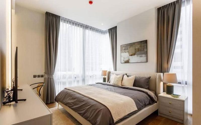 Muniq Langsuan, Bangkok, Soi Tonson, Lumphini, Pathum Wan, Bangkok, 2 Bedrooms, 87 sqm, Condo For Rent, by Jettapat Jaroonpipatkun, 500603857 - DDproperty.com