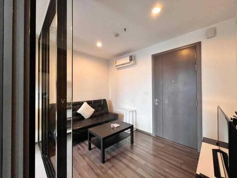 The Base Park East Sukhumvit 77, Bangkok, 99 Soi Pridi Banomyong 2, Phra Kanong Nua, Watthana, Bangkok, 1 Bedroom, 31 sqm, Condo For Rent, by Vinit Arora, 500603908 - DDproperty.com