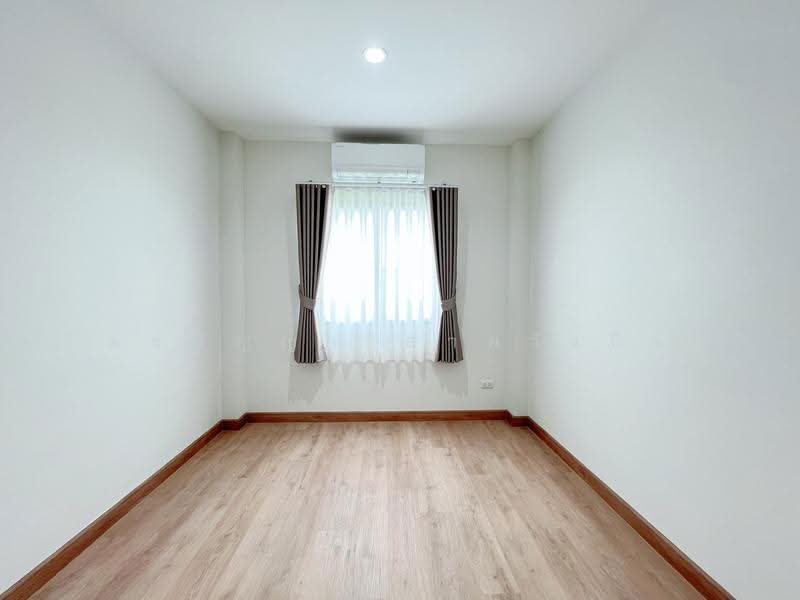 Palm Ville New Sankamphaeng, chiang-mai, Mu Ban Kan Kanok Rd, San Kamphaeng, Chiang Mai, 4 Bedrooms, 234 sqm, Single Detached House For Rent, by อรกัญญา สายวังกิจ, 500603932 - DDproperty.com