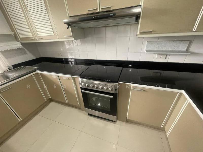 Regent on the Park 1, Bangkok, Soi Sukhumvit 26, Khong Tan, Khlong Toei, Bangkok, 3 Bedrooms, 250 sqm, Condo For Rent, by Rinrada Permpool, 500604136 - DDproperty.com