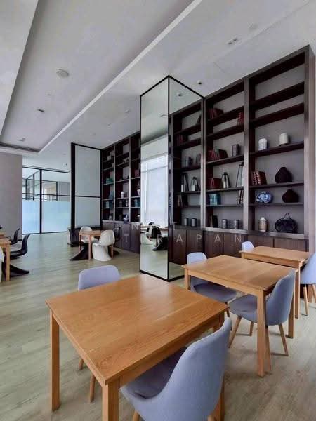 The Esse Asoke, Bangkok, 333 Soi Sukhumvit 21, Sukhumvit Road, Khlongtoei Nua, Watthana, Bangkok, 1 Bedroom, 44 sqm, Condo For Rent, by Nat Tantirapan, 500604381 - DDproperty.com