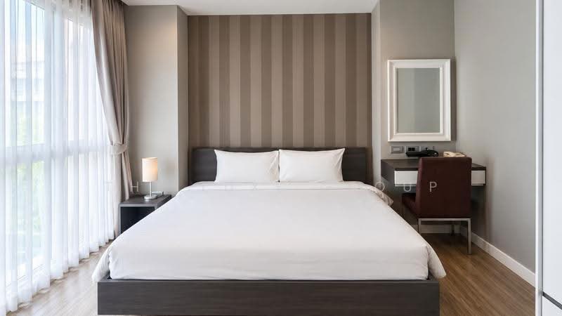J Residence, Bangkok, 220 Thong Lo 8 Alley, Khlong Tan Nua, Watthana, Bangkok, 2 Bedrooms, 95 sqm, Apartment For Rent, by The Luxe Group, 500604383 - DDproperty.com