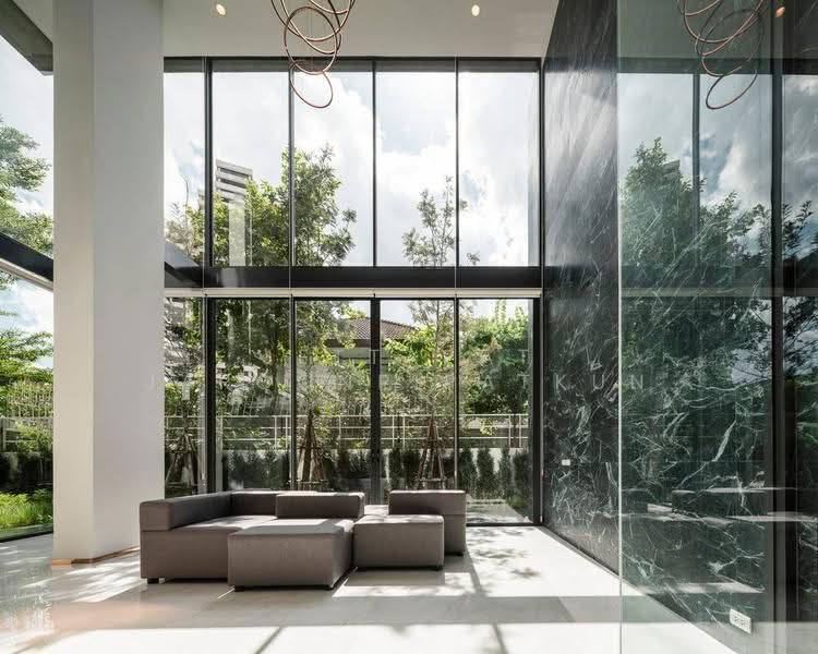 Vana Residence Sukhumvit 26 : วนา เรสซิเดนซ์ สุขุมวิท 26, กรุงเทพ, 38 ซอย อรรถกวี 1 ถนนสุขุมวิท 26, คลองตัน, คลองเตย, กรุงเทพ, 430 ตร.ม., อพาร์ทเมนท์ ให้เช่า, โดย Jettapat Jaroonpipatkun, 500604433 - DDproperty.com