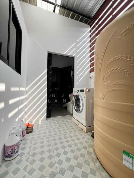 Townhome for rent near Payap University, Chiang Mai Rental Price: 15,000 THB / month No.6H359, Chiang Mai, Nong Pa Krang, Muang Chiang Mai, Chiang Mai, 2 Bedrooms, 110 sqm, Townhouse For Rent, by Baandeedee Chiangmai, 500604485 - DDproperty.com