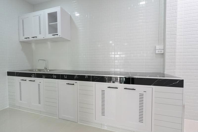 Renovated Townhouse: Thai Somboon 2, Khlong 3, Pathum Thani, pathum-thani, ถนนเลียบคลองสาม (ถนนโยธาธิการคูคต-คลองหลวง), Khlong Sam, Khlong Luang, Pathum Thani, 3 Bedrooms, 88 sqm, Townhouse For Sale, by พิมพ์นภัส ภูธนภัทร, 500604570 - DDproperty.com