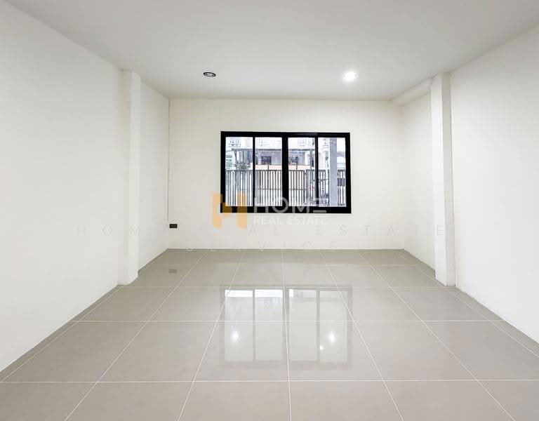 อิ่มอัมพร 2, Bangkok, Bang Chuek Nang, Taling Chan, Bangkok, 5 Bedrooms, 200 sqm, Semi-Detached House (Twin House) For Sale, by HOME Real Estate Service, 500604736 - DDproperty.com