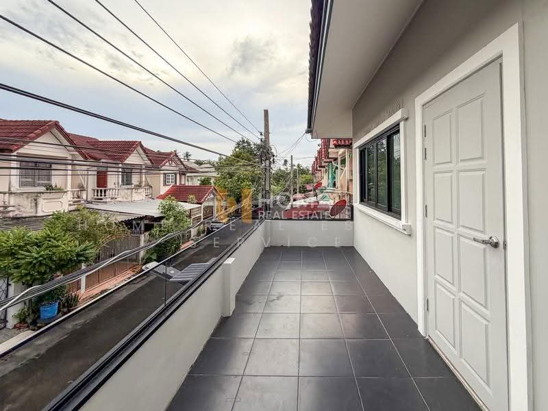 อิ่มอัมพร 2, Bangkok, Bang Chuek Nang, Taling Chan, Bangkok, 5 Bedrooms, 200 sqm, Semi-Detached House (Twin House) For Sale, by HOME Real Estate Service, 500604736 - DDproperty.com