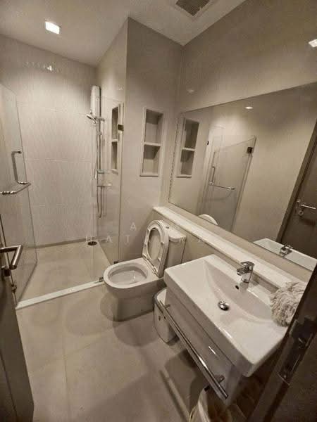 Life Asoke-Rama 9, Bangkok, 626 Asoke-Dindaeng Road, Makkasan, Ratchathewi, Bangkok, 2 Bedrooms, 48 sqm, Condo For Rent, by Aom Hatairat, 500604749 - DDproperty.com