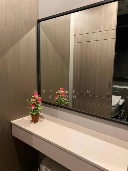 The Esse at Singha Complex, Bangkok, 1788 New Petchaburi Rd, Khlongtoei Nua, Watthana, Bangkok, 1 Bedroom, 35 sqm, Condo For Rent, by Getsarin Aron, 500604887 - DDproperty.com