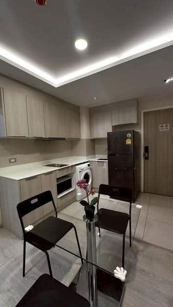Vtara Sukhumvit 36, Bangkok, 118 Soi Saen Sabai, Phra Kanong, Khlong Toei, Bangkok, 2 Bedrooms, 56 sqm, Condo For Rent, by Nat Tantirapan, 500604919 - DDproperty.com
