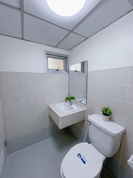 Lumpini Center Happyland, Bangkok, A2 Happy Land Sai 1 Road, Khlong Chan, Bang Kapi, Bangkok, 1 Bedroom, 25 sqm, Condo For Sale, by Kanueng Noppornpitak, 500604938 - DDproperty.com