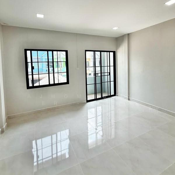 Moobaan Baan Saeng Tawan Rangsit-Nakhon Nayok Khlong 11 Road, pathum-thani, Rangsit-Nakhon Nayok Road, Bung Nam Rak, Thanyaburi, Pathum Thani, 2 Bedrooms, 90 sqm, Townhouse For Sale, by AJHOMECENTER - คุณบู้, 500604989 - DDproperty.com