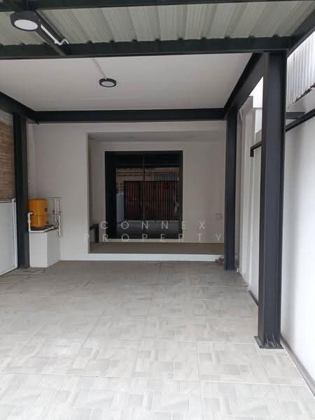 Three - storey townhouse, 20 square wah, Soi Ladprao 93., Bangkok, ลาดพร้าว, Khlong Chaokhun Sing, Wang Thonglang, Bangkok, 4 Bedrooms, 180 sqm, Townhouse For Sale, by Connex Property, 500605090 - DDproperty.com