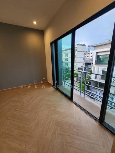 3-BR Townhouse, bangkok, Khlong Tanon, Sai Mai, Bangkok, 3 Bedrooms, 144 sqm, Townhouse For Rent, by Tanapat Sakonsontised, 500605145 - DDproperty.com