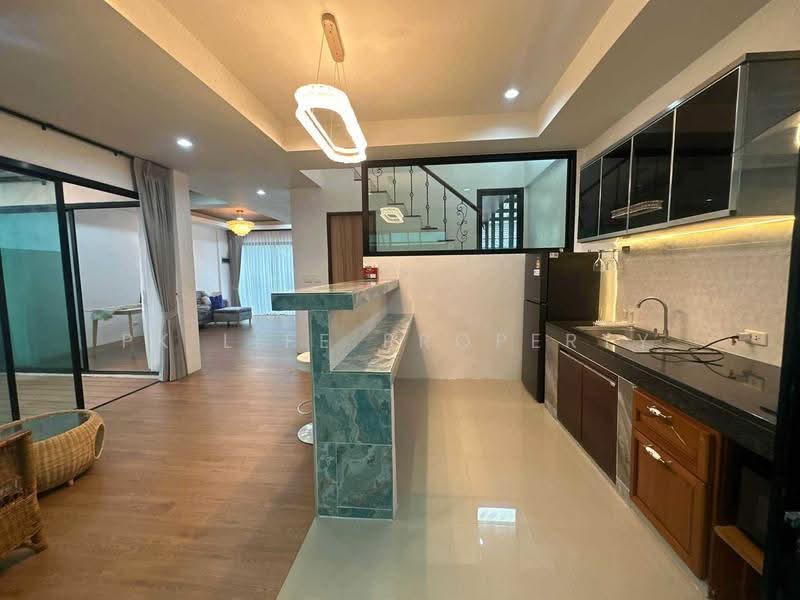 10R0552 This house for rent 2 bedroom 2 bathroom 35,000/month at muang have fully furnished, Phuket, Ratsada, Muang Phuket, Phuket, 2 Bedrooms, 100 sqm, Townhouse For Rent, by PK LIFE Property, 500605221 - DDproperty.com
