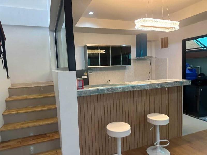 10R0552 This house for rent 2 bedroom 2 bathroom 35,000/month at muang have fully furnished, Phuket, Ratsada, Muang Phuket, Phuket, 2 Bedrooms, 100 sqm, Townhouse For Rent, by PK LIFE Property, 500605221 - DDproperty.com