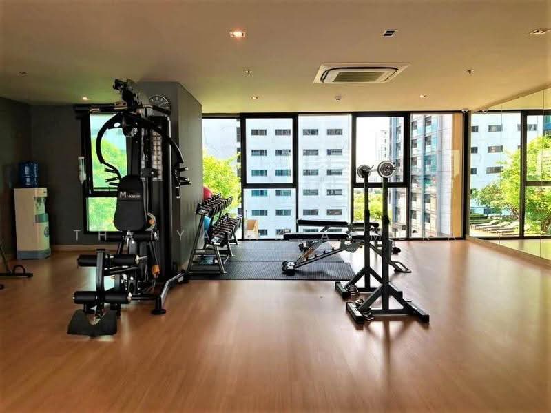 Lumpini Suite Phetchaburi-Makkasan, Bangkok, 1515 Phetchaburi Rd, Makkasan, Ratchathewi, Bangkok, 2 Bedrooms, 41 sqm, Condo For Rent, by Thanyalak Ajmera, 500605337 - DDproperty.com