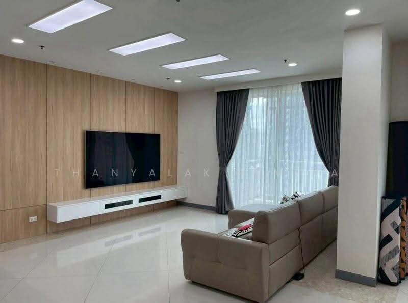 The Empire Place : ดิ เอ็มไพร์ เพลซ, กรุงเทพ, 88 ถนนนราธิวาสราชนครินทร์, ทุ่งมหาเมฆ, สาทร, กรุงเทพ, 183 ตร.ม., คอนโด ให้เช่า, โดย Thanyalak Ajmera, 500605368 - DDproperty.com
