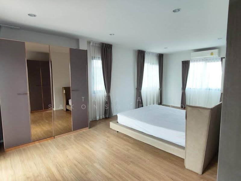undefined, bangkok, Nong Bon, Prawet, Bangkok, 3 Bedrooms, 220 sqm, Single Detached House For Rent, by Tanapat Sakonsontised, 500605386 - DDproperty.com