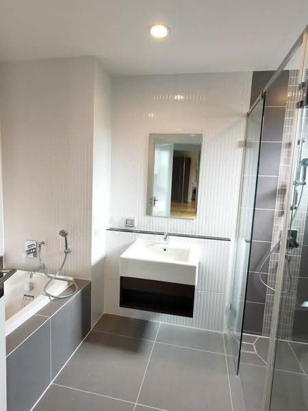 undefined, bangkok, Nong Bon, Prawet, Bangkok, 3 Bedrooms, 220 sqm, Single Detached House For Rent, by Tanapat Sakonsontised, 500605386 - DDproperty.com