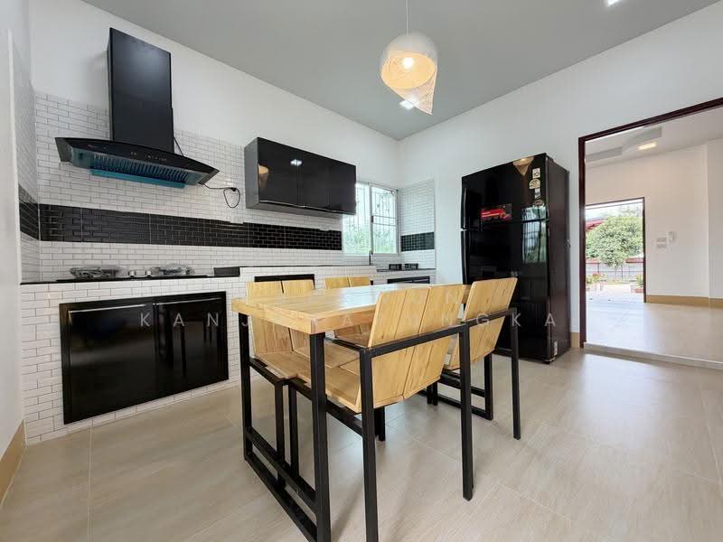 2-Bedroom Furnished House for Rent in Ban Du, Chiang Rai - Hr208, chiang-rai, Ban Du, Muang Chiang Rai, Chiang Rai, 2 Bedrooms, 132 sqm, Single Detached House For Rent, by Kaekwun Kanjanapungka, 500605419 - DDproperty.com