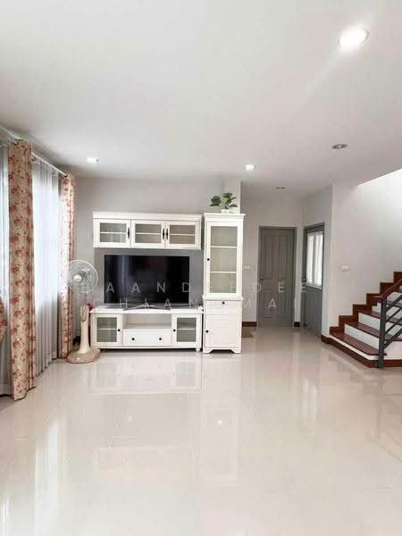 A house for rent near Charoen Charoen Market, Chiang Mai Rental Price: 24,000 THB / month No.13H481, Chiang Mai, San Ton Pao, San Kamphaeng, Chiang Mai, 3 Bedrooms, 172 sqm, Single Detached House For Rent, by Baandeedee Chiangmai, 500605432 - DDproperty.com