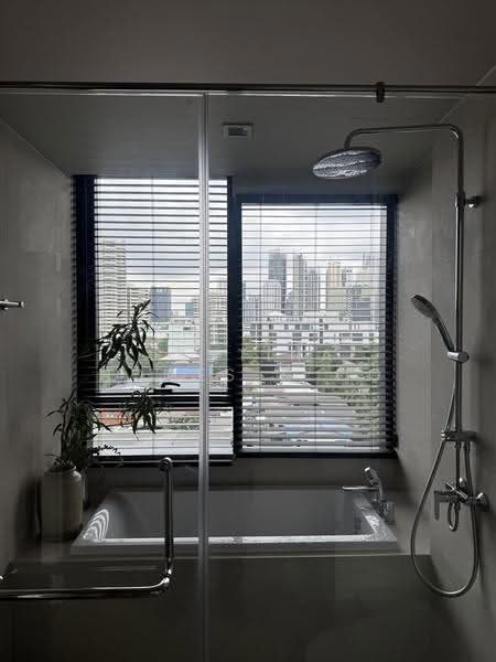 IDEO Q Sukhumvit 36, Bangkok, Soi Sukhumvit 36, Khong Tan, Khlong Toei, Bangkok, 2 Bedrooms, 65 sqm, Condo For Rent, by Jentina Homes & Co, 500605508 - DDproperty.com