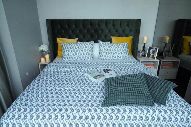 The Esse Sukhumvit 36, Bangkok, Soi Sukhumvit 36, Sukhumvit Road, Phra Kanong, Khlong Toei, Bangkok, 2 Bedrooms, 72 sqm, Condo For Rent, by Rinrada Permpool, 500605580 - DDproperty.com