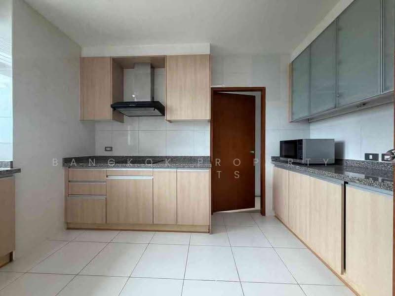 The Residence Sukhumvit 24 : เดอะ เรสซิเดนซ์ สุขุมวิท 24, กรุงเทพ, ซอยสุขุมวิท 24, คลองตัน, คลองเตย, กรุงเทพ, 160 ตร.ม., คอนโด ให้เช่า, โดย BANGKOK PROPERTY AGENTS, 500605582 - DDproperty.com