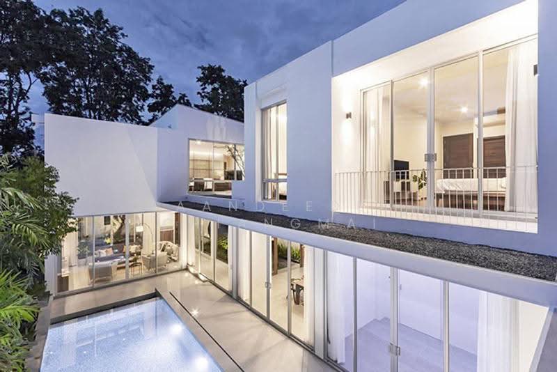 Pool Villa – ใกล้บิ๊กซีแม่เหียะ เพียง 10 นาที ขายราคาเพียง 19.9 ล้านบาท (ค่าโอนคนละครึ่ง) No.9SB462, Chiang Mai, San Phak Wan, Hang Dong, Chiang Mai, 4 Bedrooms, 200 sqm, Single Detached House For Sale, by Baandeedee Chiangmai, 500605616 - DDproperty.com