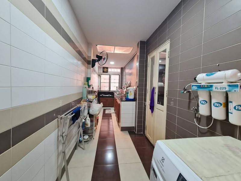 Baan Lalin In The Park Wongwaen – Rattanathibet, Nonthaburi, Ring Road - Rattanathibet, Sao Thong Hin, Bang Yai, Nonthaburi, 4 Bedrooms, 150 sqm, Semi-Detached House (Twin House) For Sale, by Rachaya Yuvaphan, 500605617 - DDproperty.com