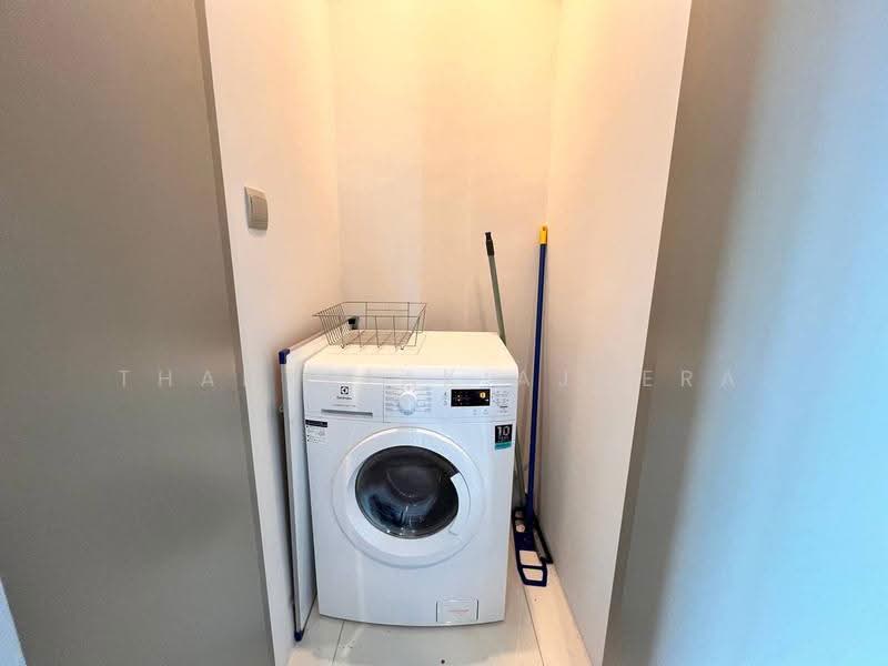 Life Asoke-Rama 9, Bangkok, 626 Asoke-Dindaeng Road, Makkasan, Ratchathewi, Bangkok, 2 Bedrooms, 55 sqm, Condo For Rent, by Thanyalak Ajmera, 500605655 - DDproperty.com