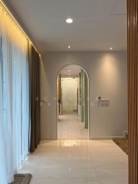 บ้านเดี่ยวพลูวิลล่าสุทธิสาร, Bangkok, อินทามะระ, Huai Khwang, Bangkok, 7 Bedrooms, 625 sqm, Single Detached House For Rent, by Achiwara Panusan, 500605706 - DDproperty.com