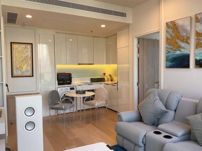 Anil Sathorn 12, Bangkok, 122 N Sathon Rd, Thung Maha Mek, Sathon, Bangkok, 1 Bedroom, 45 sqm, Condo For Sale, by Thanyalak Ajmera, 500605707 - DDproperty.com
