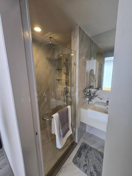 IDEO Mobi Sukhumvit 40, bangkok, Soi Sukhumvit 40, Phra Kanong, Khlong Toei, Bangkok, 1 Bedroom, 35 sqm, Condo For Rent, by Nattapol Jedsadathitikul, 500605738 - DDproperty.com