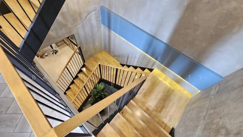 Townhouse in Ekkamai, Bangkok, Khlong Tan Nua, Watthana, Bangkok, 4 Bedrooms, 200 sqm, Townhouse For Rent, by BANGKOK PROPERTY AGENTS, 500605761 - DDproperty.com