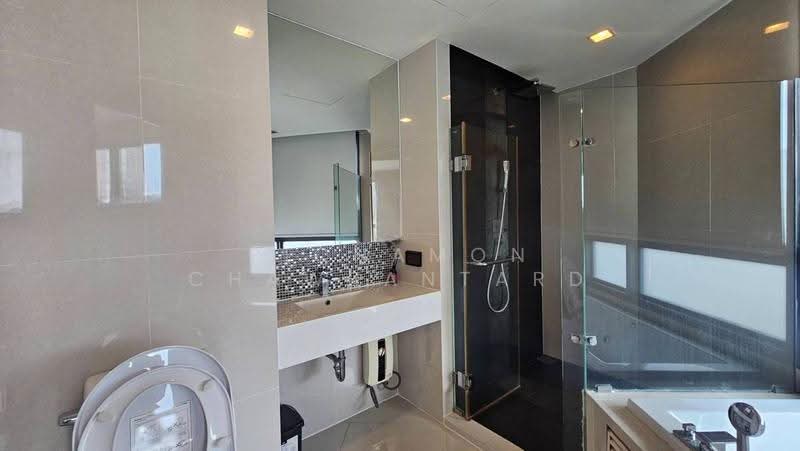 Rhythm Sukhumvit 44/1, Bangkok, Sukhumvit Road, Phra Kanong, Khlong Toei, Bangkok, 2 Bedrooms, 69 sqm, Condo For Sale, by Pichamon Chawbantard, 500605896 - DDproperty.com