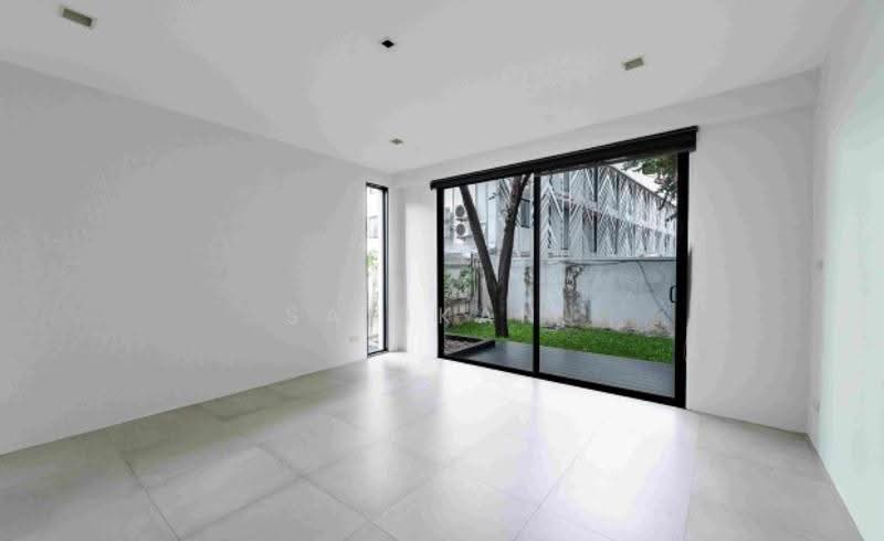 Detached House, กรุงเทพ, สุขุมวิท, คลองตัน, คลองเตย, กรุงเทพ, 250 ตร.ม., บ้านเดี่ยว ให้เช่า, โดย Sasikan, 500605903 - DDproperty.com