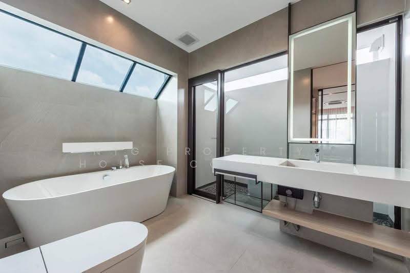Mantana Bangna Km.15, Samut Prakan, 456 Bangna-Trad Road Km.15, Bang Chalong, Bang Plee, Samut Prakan, 4 Bedrooms, 325 sqm, Single Detached House For Rent, by NTG Property House Co.,Ltd., 500605918 - DDproperty.com