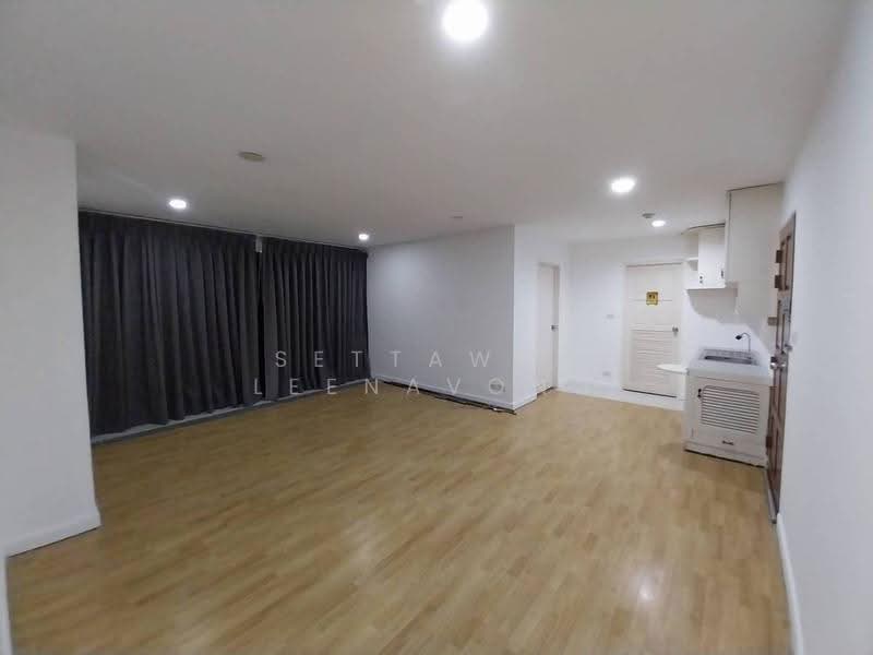 Ratchada Pavilion Condominium : รัชดา พาวิลเลี่ยน คอนโดมิเนียม, กรุงเทพ, 111 ซอยรัชดาภิเษก 30 แยก 4, จันทรเกษม, จตุจักร, กรุงเทพ, 64 ตร.ม., คอนโด ขาย, โดย Settawut Leenavong, 500605944 - DDproperty.com