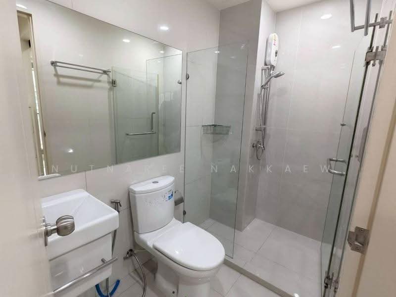 Life Asoke, bangkok, Asoke-Dindang Road, Bang Kapi, Huai Khwang, Bangkok, 1 Bedroom, 29 sqm, Condo For Rent, by Nutnaree Nakkaew, 500605980 - DDproperty.com