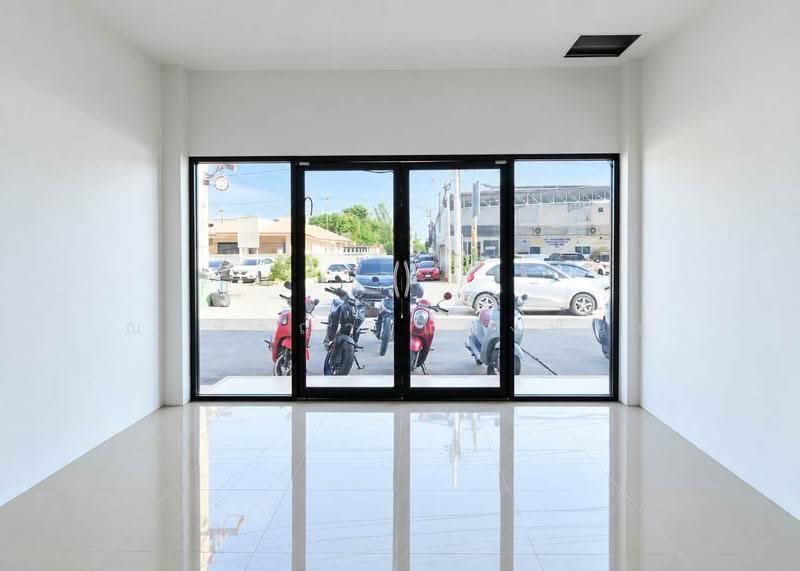 Buathong Factory: Warehouse for rent, 482 sq.m. with mezzanine; container-accessible. Bang Bua Thong, nonthaburi, บางกรวย-ไทรน้อย, Bang Rak Yai, Bang Bua Thong, Nonthaburi, , 482 sqm, Warehouse/Factory For Rent, by Nongpichaya Pangpun, 500606004 - DDproperty.com